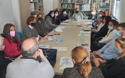 Mesa de trabajo Unidad de Gestión Clínica del Guadalquivir en colaboración con la Red asociativa y Fundaciones de la zona.